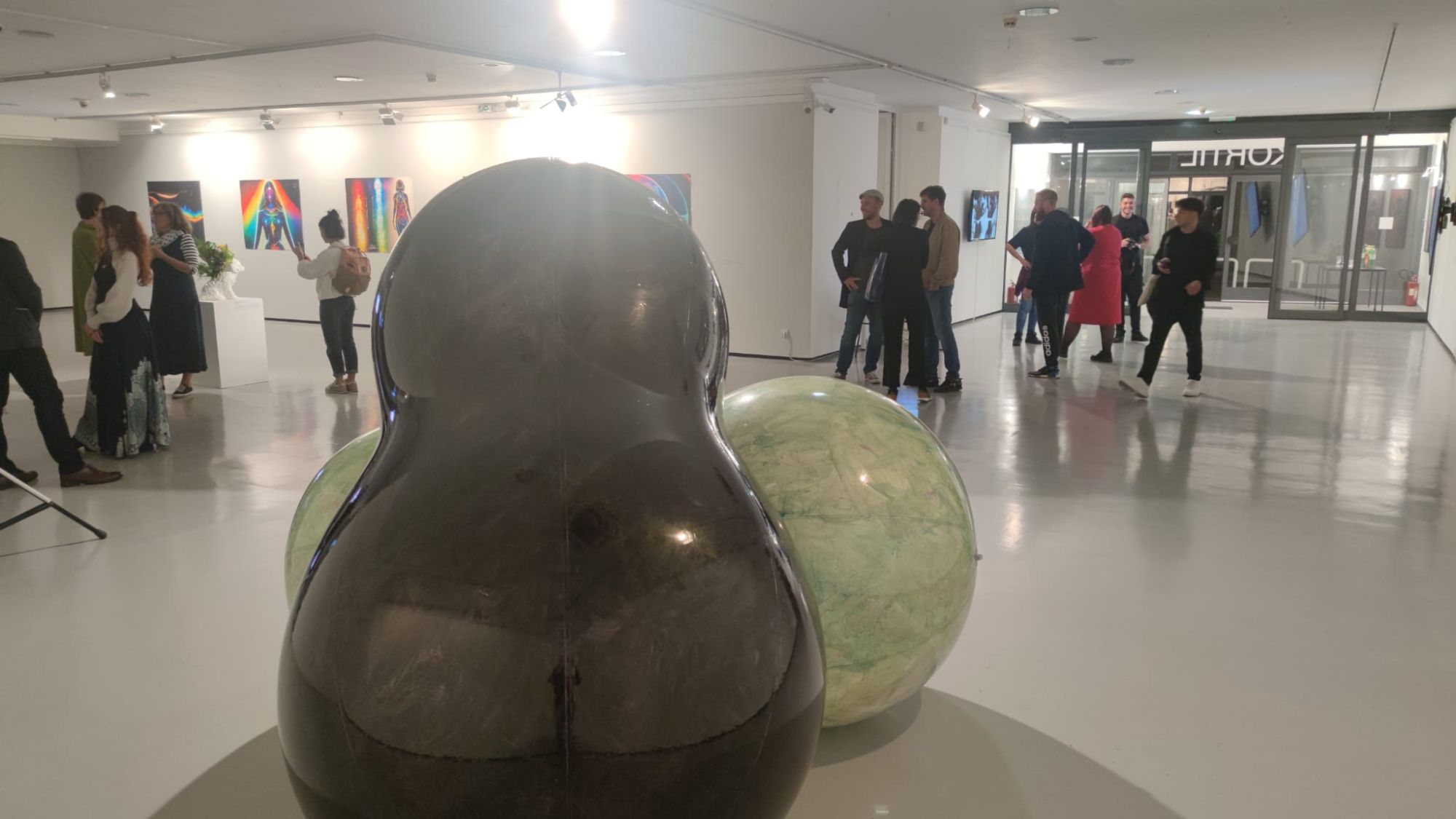 Glowing Globe: Ethics and Aesthetics in Postdigital Art